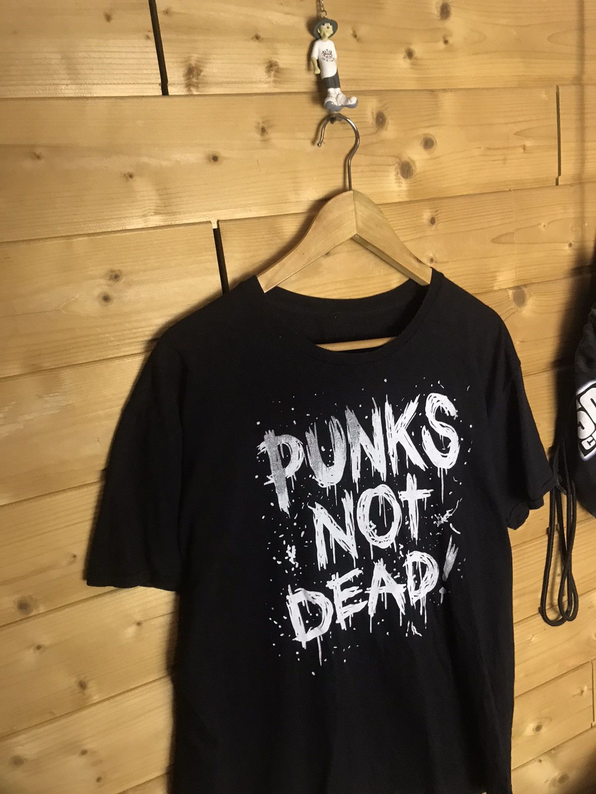Vintage Vintage 00s Punks not dead t-shirt Size US XL / EU 56 / 4 - 2 Thumbnail