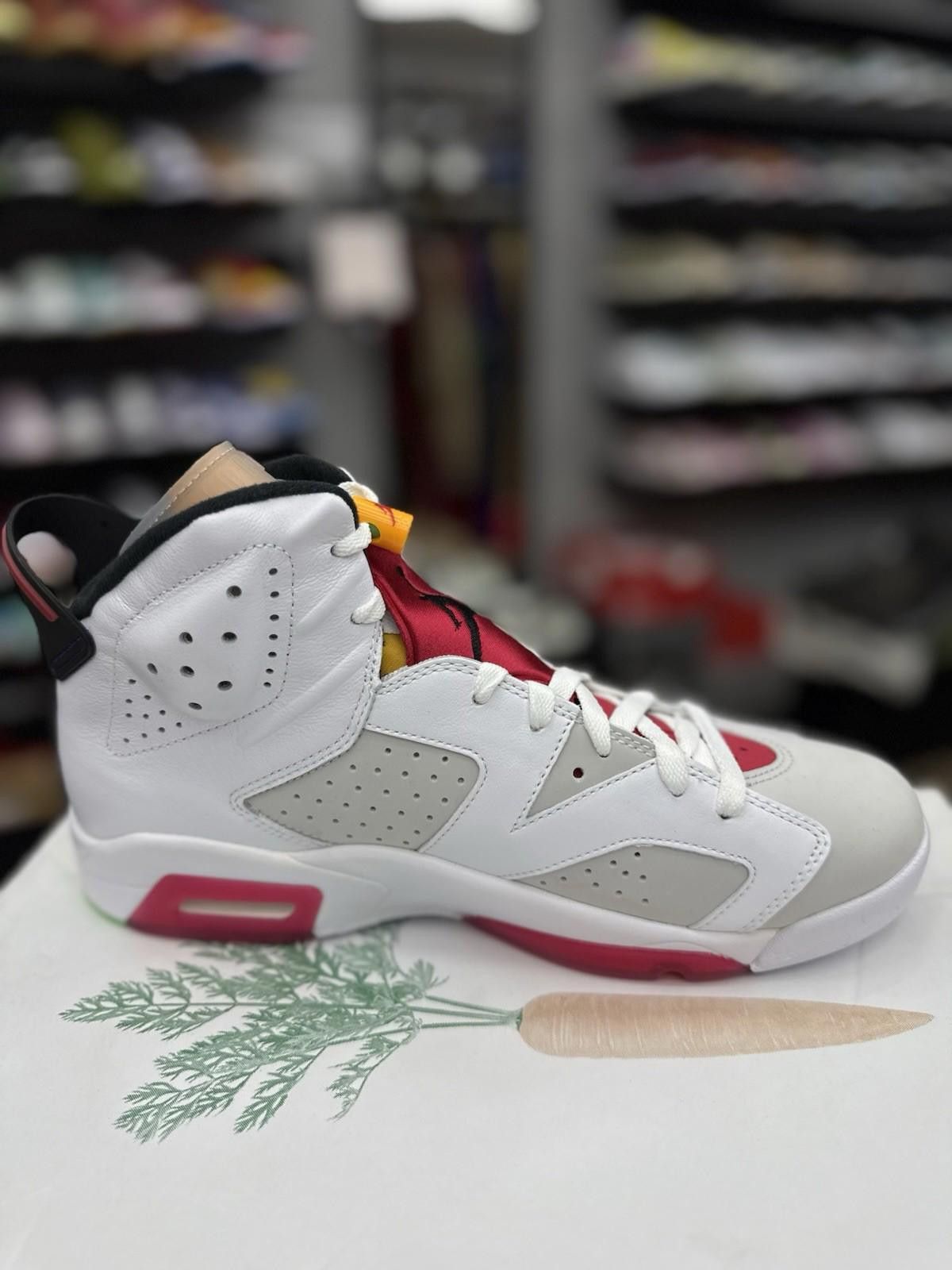 Jordan Brand Nike Air Jordan 6 Retro Hare Size 10 CT8529-062 NEW 1 Size US 10 / EU 43 - 5 Thumbnail