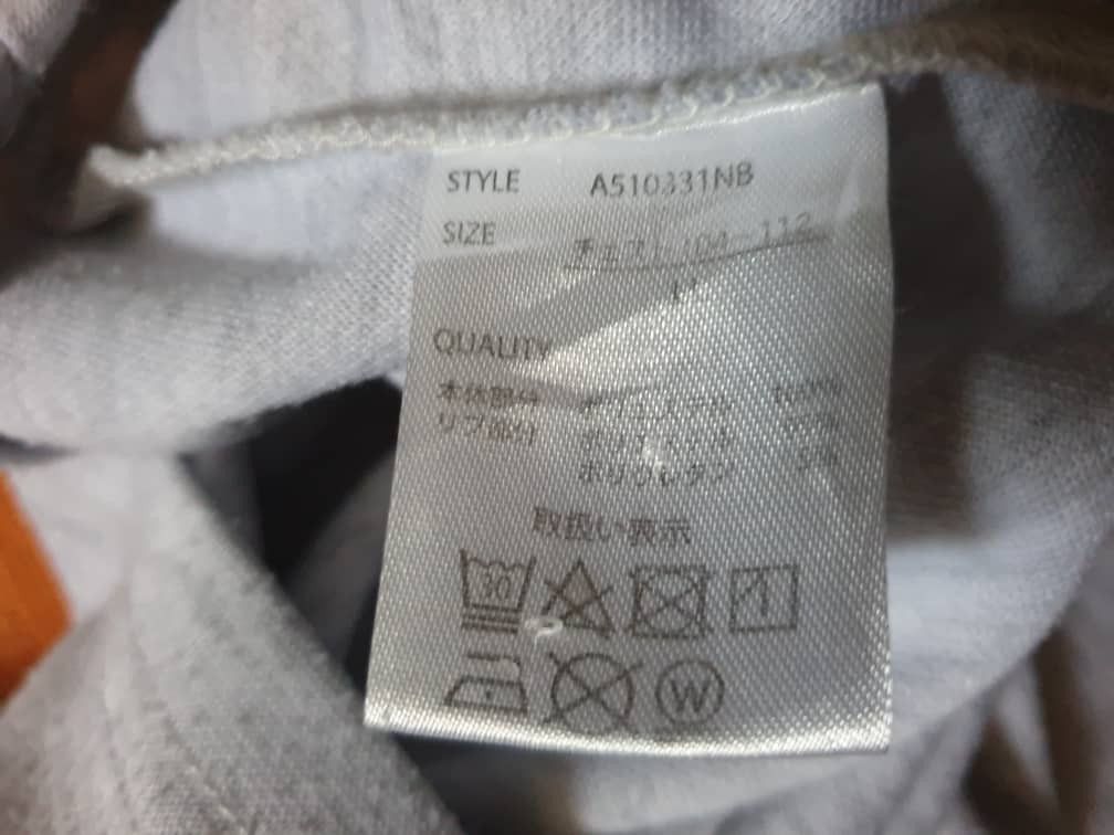 Japanese Brand PEZ sixpaks grey colour Shirt Size US XL / EU 56 / 4 - 4 Thumbnail
