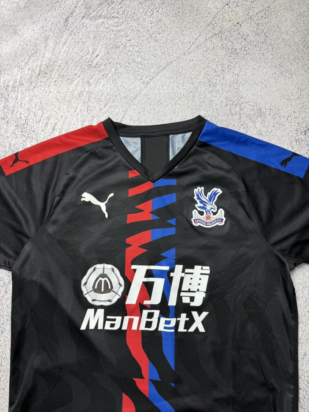 Puma Crystal Palace 2019 2020 Jersey Puma Player Davis #17 Size US M / EU 48-50 / 2 - 8 Thumbnail