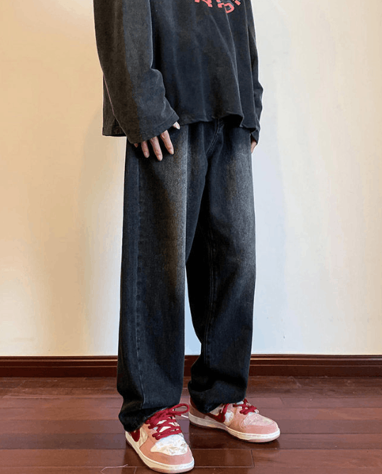 Japanese Brand American retro distressed washed straight loose jeans Size US 32 / EU 48 - 1 Thumbnail