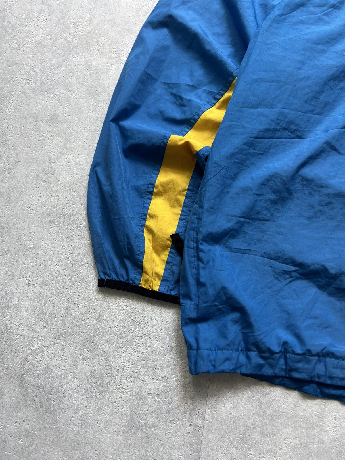 Nike ACG 00’s NIKE ACG VINTAGE SWOOSH LOGO Y2K JACKET RARE Size US L / EU 52-54 / 3 - 3 Thumbnail