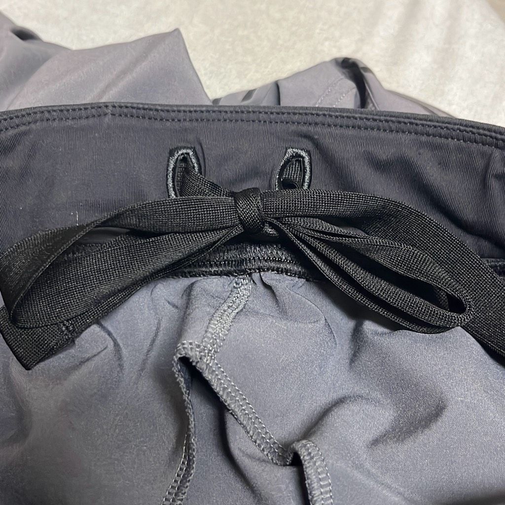 Lululemon Lululemon Mens Small Grey Athletic Drawstring Shorts Pockets Size US 32 / EU 48 - 7 Thumbnail