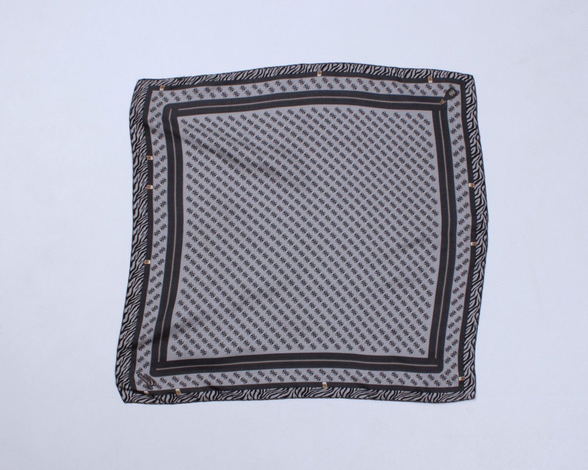 Designer × Guess GUESS Monogram Polyester Gray Square Scarf Size ONE SIZE - 6 Thumbnail