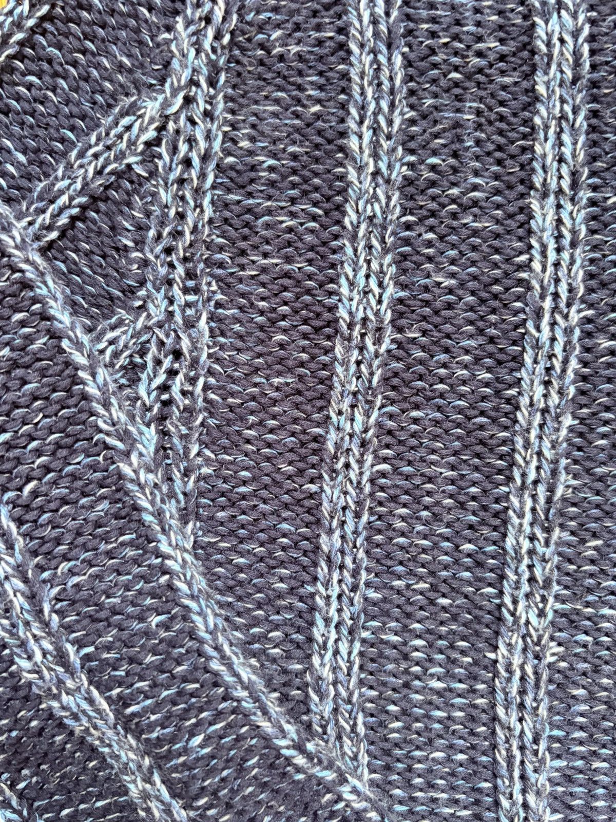 Armani AJ | ARMANI JEANS - 90s vintage knitwear 💸 Size US XL / EU 56 / 4 - 3 Thumbnail