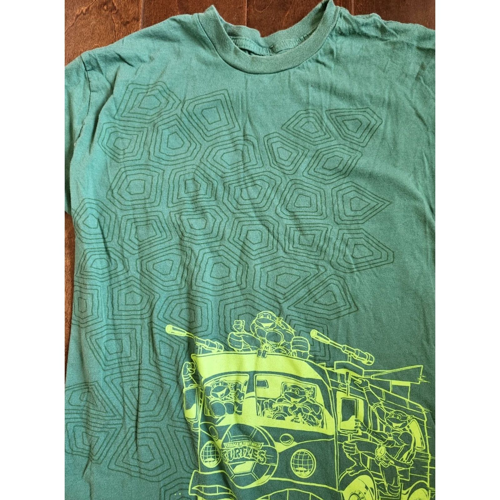Vintage Lootwear TMNT Green T-Shirt Turtle Van Size M Mens Short Sleeve Crew Neck Graphic Tee Size US M / EU 48-50 / 2 - 4 Thumbnail