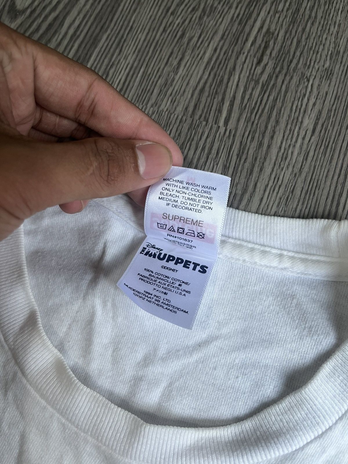 Disney × Supreme Supreme Rowlf Tee Spring/Summer 2024 (SS24) Size US M / EU 48-50 / 2 - 6 Thumbnail