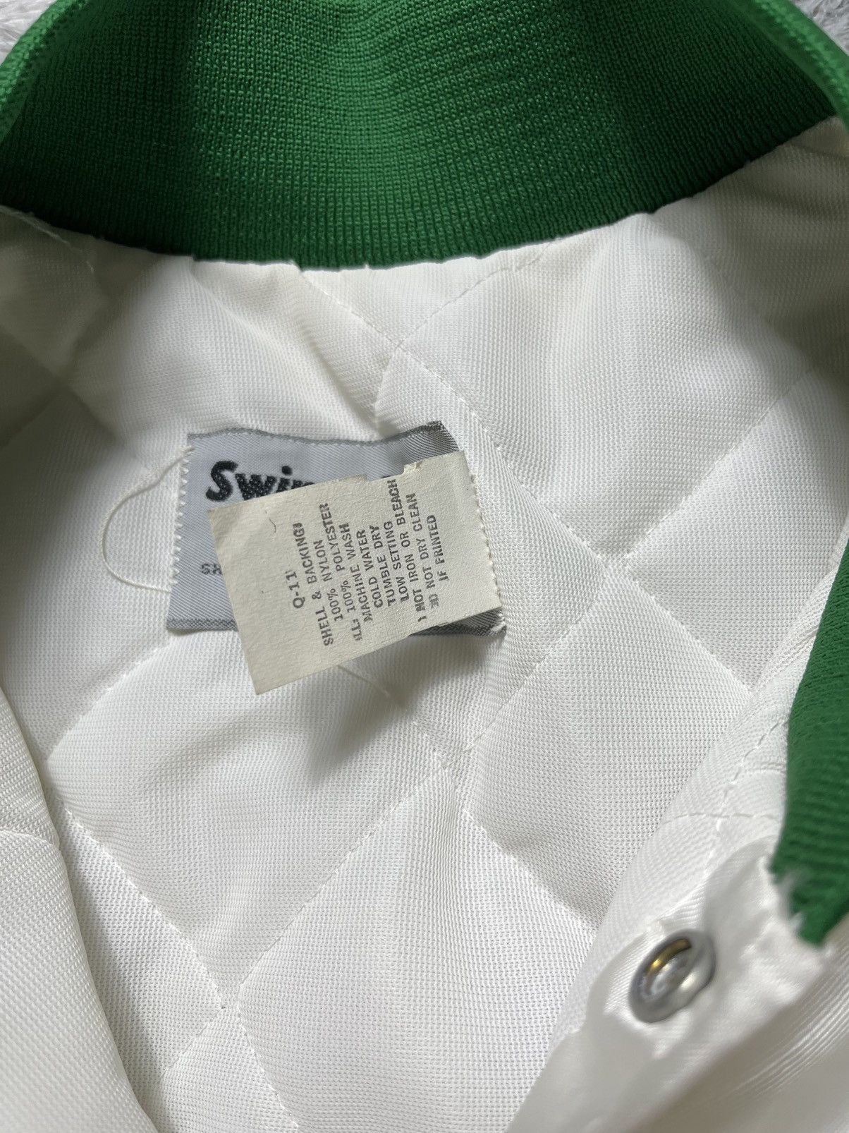 NBA Vintage Milwaukee Bucks Varsity jacket Size US M / EU 48-50 / 2 - 4 Thumbnail