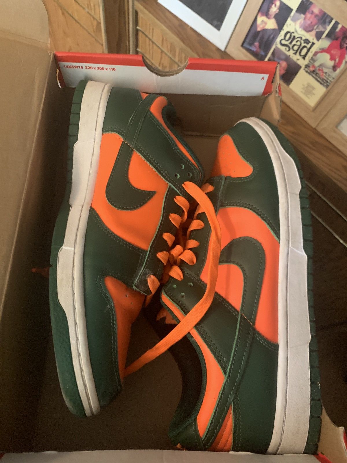 Nike hurricane miami nike dunk low retro Size US 9 / EU 42 - 6 Thumbnail