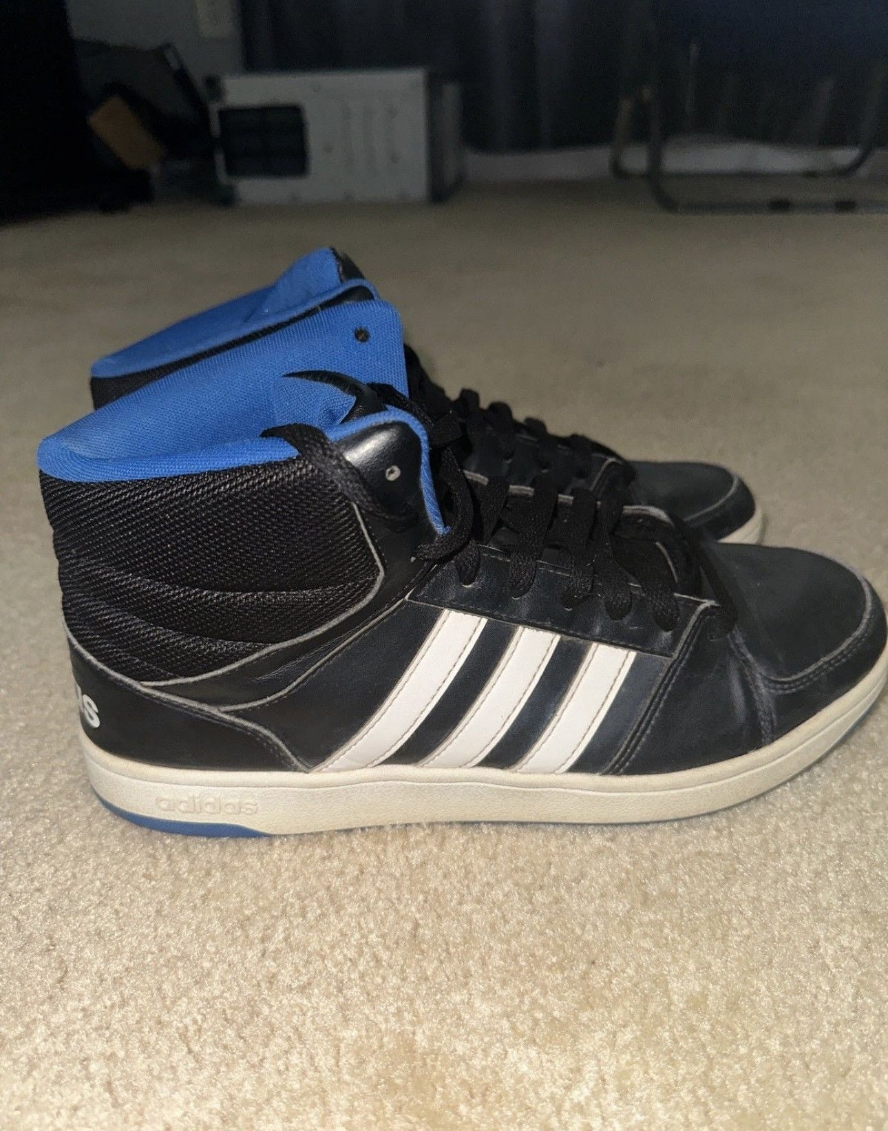 Adidas Adidas Hoops VS Mid Size US 10 / EU 43 - 1 Thumbnail