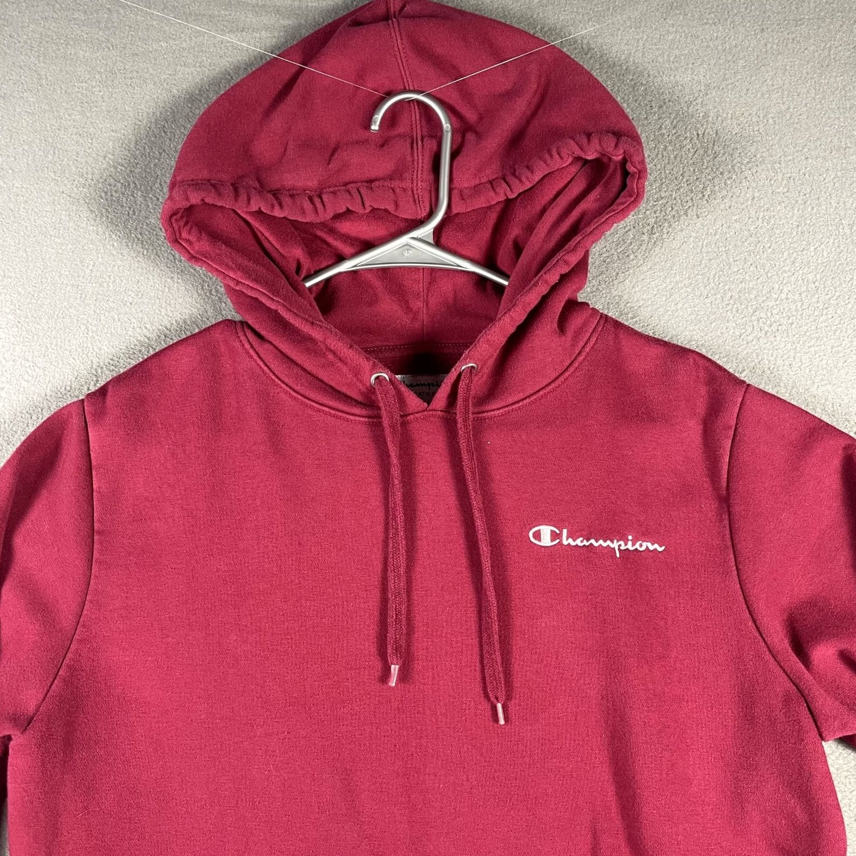 Champion Champion Hoodie Mens Medium Red Embroidered Pullover Sweatshirt Athletic Pocket Size US M / EU 48-50 / 2 - 3 Thumbnail