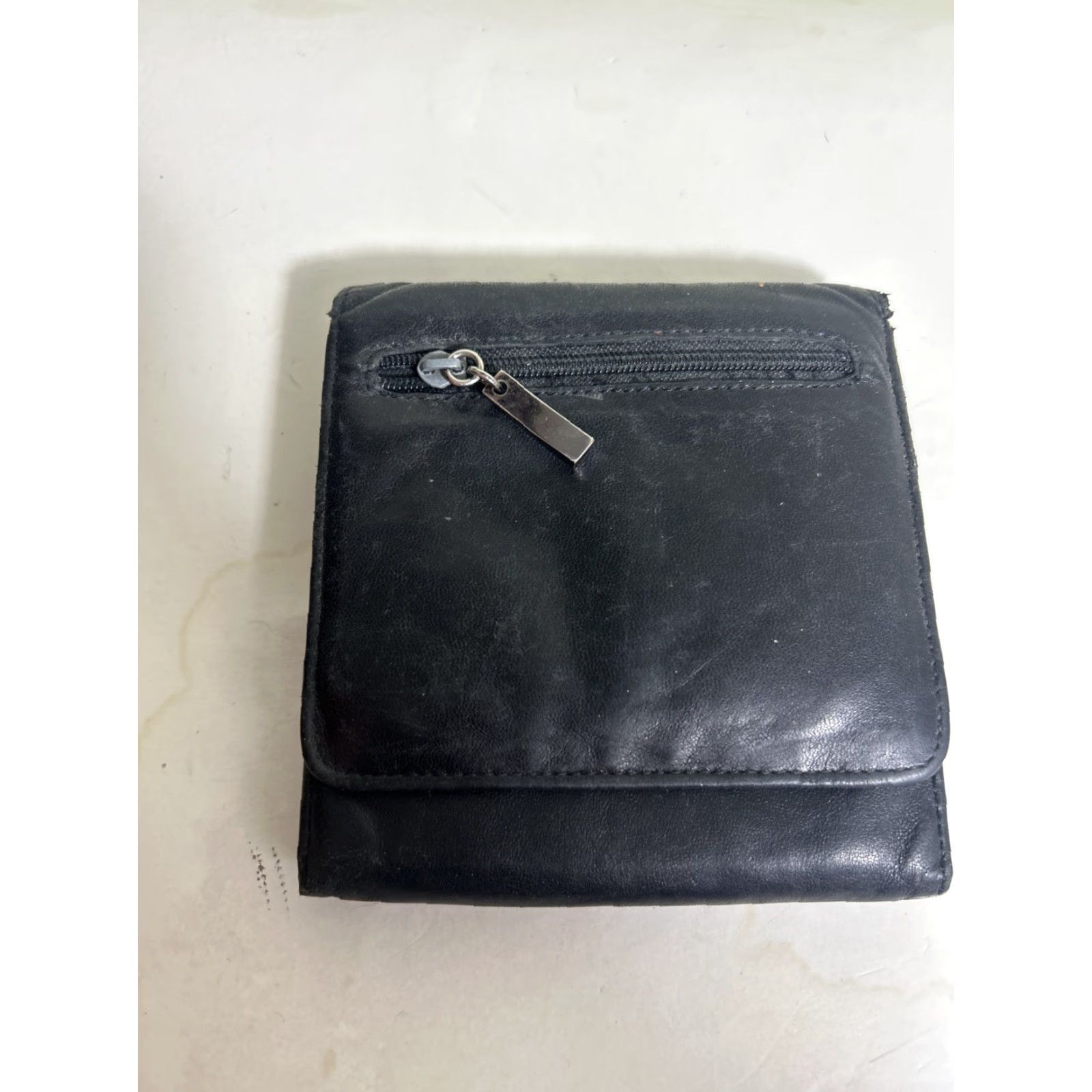 Vintage VINTAGE Pelle Studios Black Leather Trifold Snap Wallet Coin Purse Women 5x4.5x1 Wilsons Leather Size ONE SIZE - 7 Thumbnail