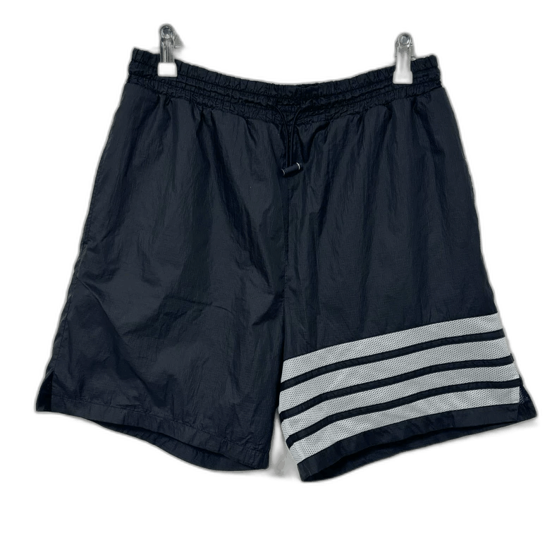 Thom Browne Thom Browne Waterproof Fabric Shorts Size US 26 / EU 42 - 1 Thumbnail