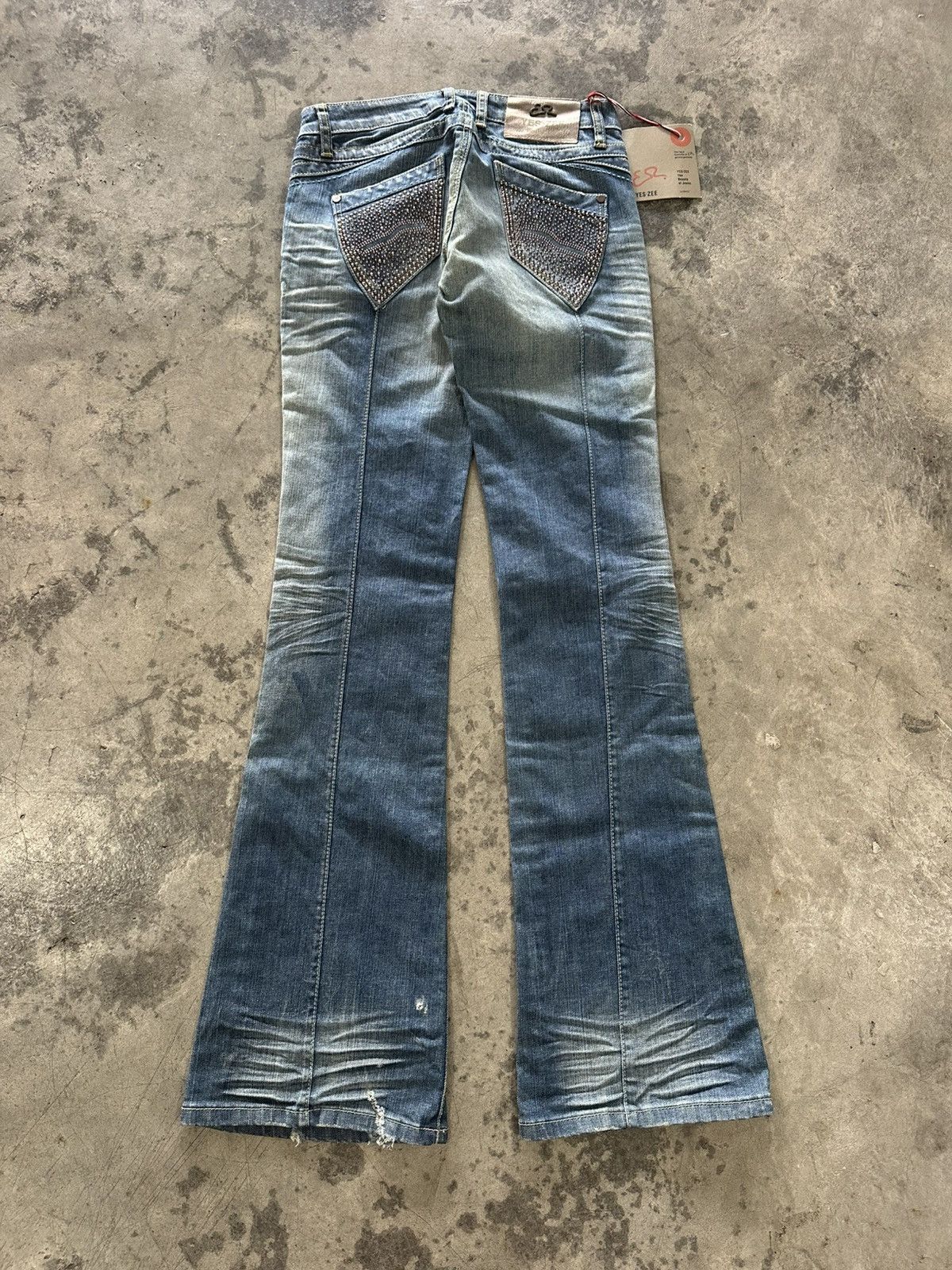 Tornado Mart Yes Zee Whisker Wash Flared Jeans Size 28" / US 6 / IT 42 - 9 Thumbnail
