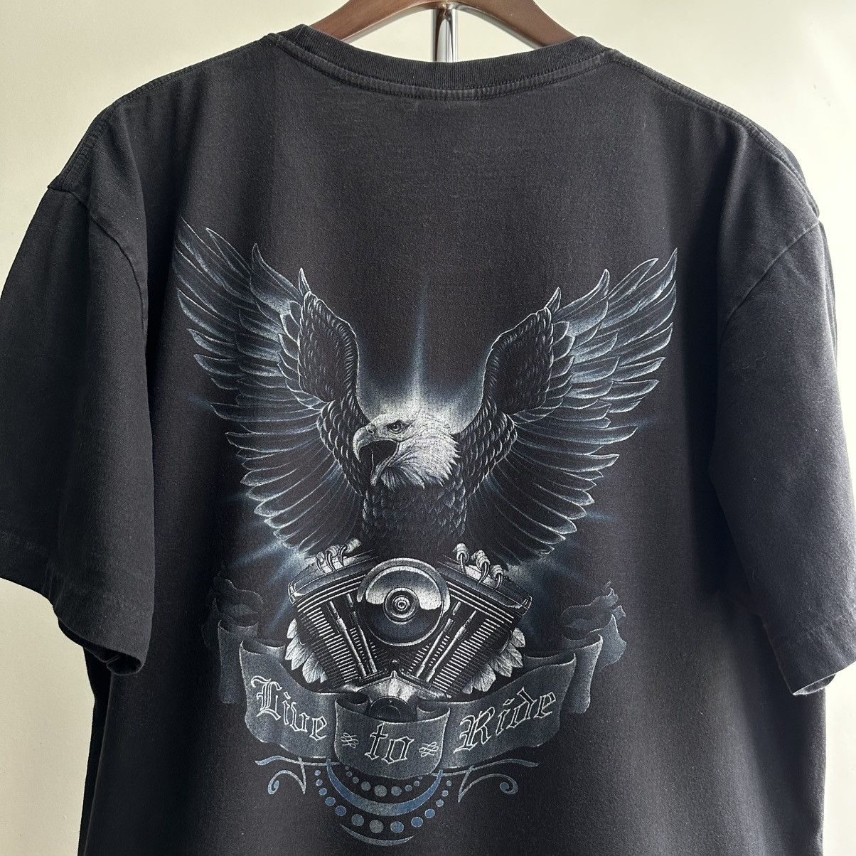Vintage Vintage 90s Wild Ride Free Bikes Eagle Graphic Tee Size US XL / EU 56 / 4 - 7 Thumbnail