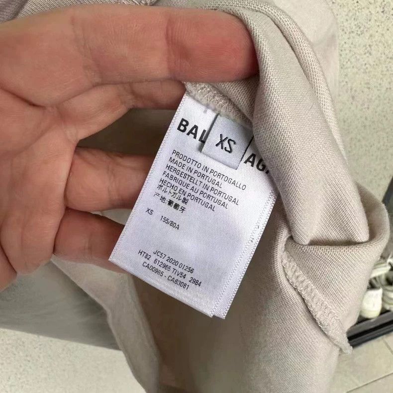 Balenciaga Balenciaga Mailbox Short Sleeve Size US M / EU 48-50 / 2 - 6 Thumbnail