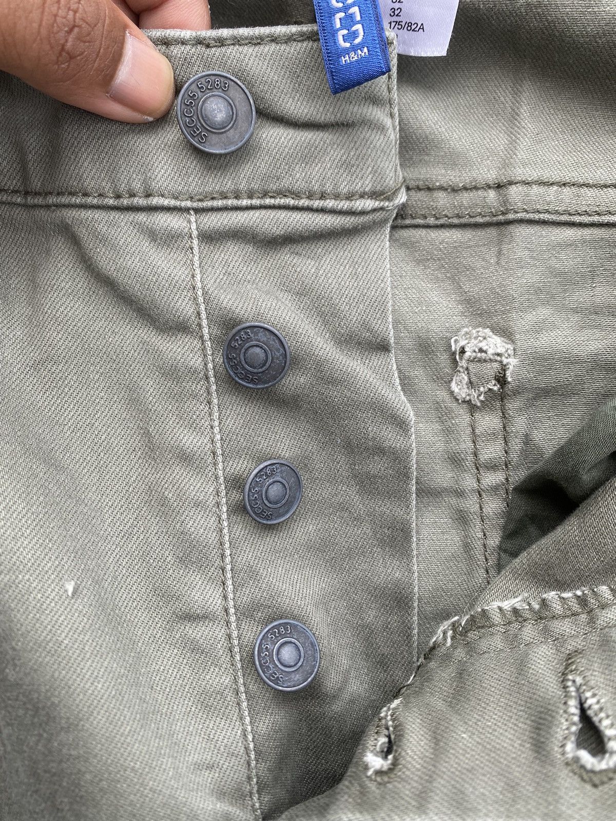 Japanese Brand Rare H&M Divided Distressed Biker Denim Skinny Pants Size US 31 - 15 Thumbnail
