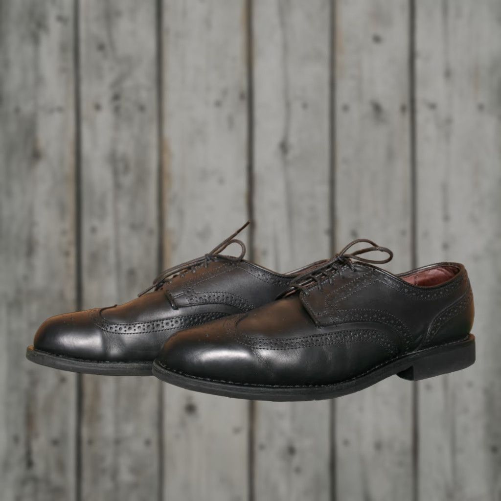 Allen Edmonds VINTAGE ALLEN EDMONDS Black Leather Feather Welt Wingtips w/Traveler Insoles Sz. 9.5 D Derby Dress Shoes Mens Size US 10 / EU 43 - 1 Thumbnail