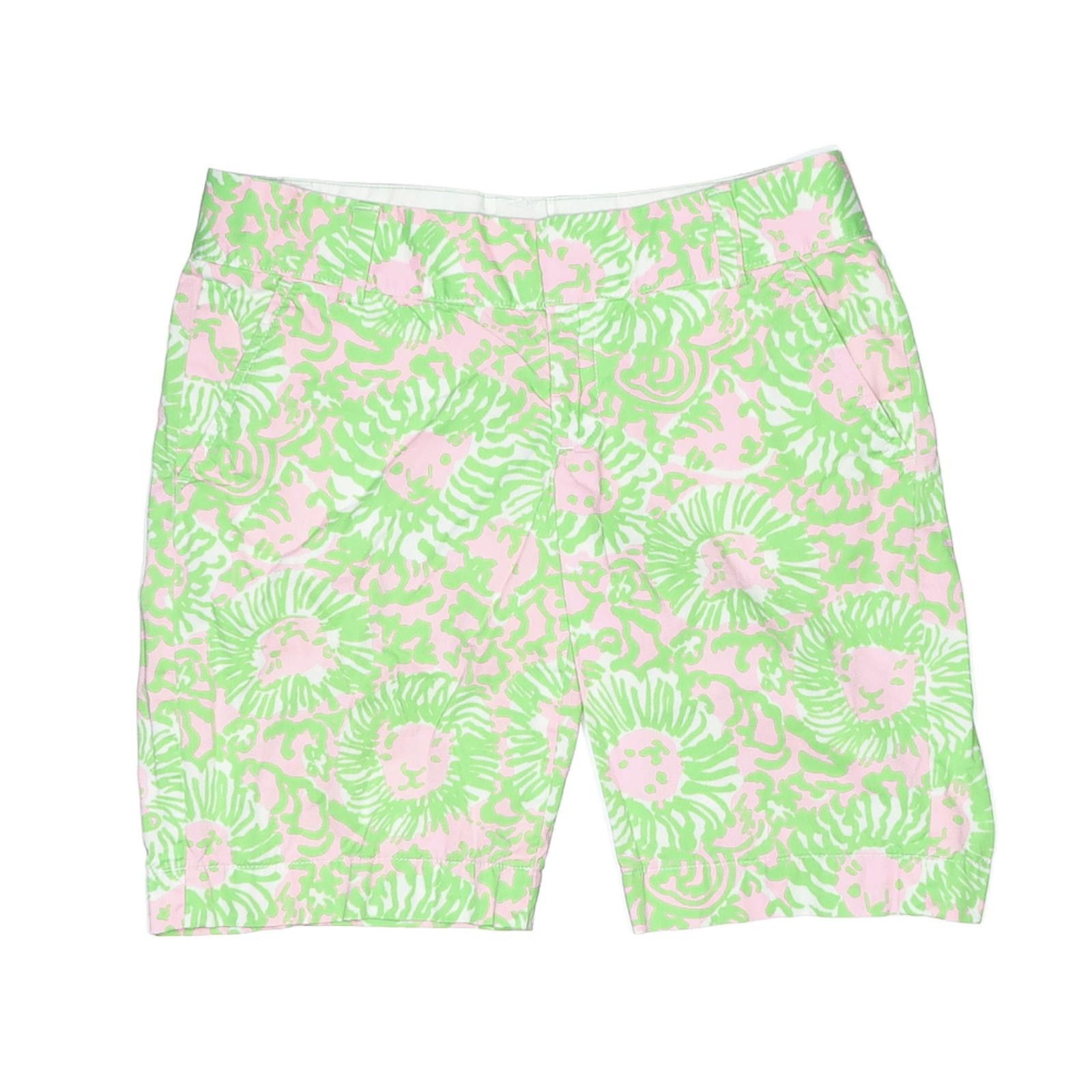 Other Lilly Pulitzer Women's Shorts Size 2 Green Lion Print Size 26" / US 2 / IT 38 - 1 Thumbnail