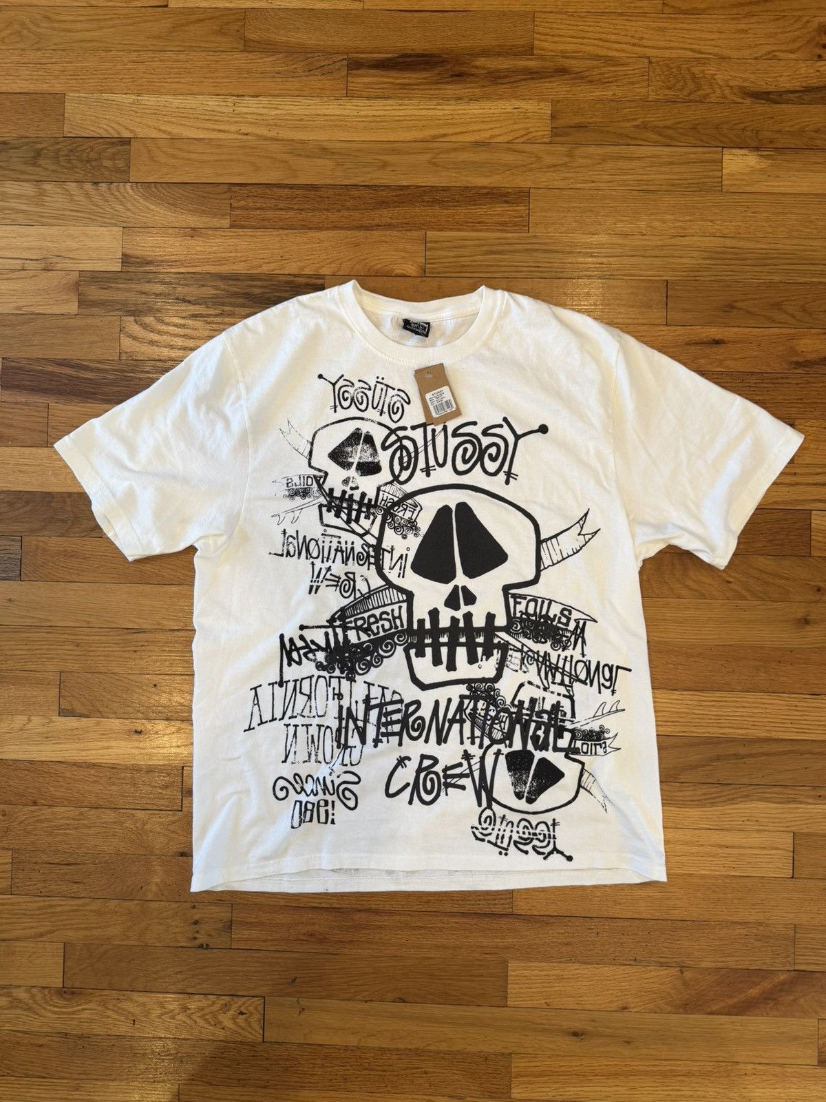 Stussy STUSSY SKULLS TEE PIGMENT DYED Size US L / EU 52-54 / 3 - 2 Thumbnail
