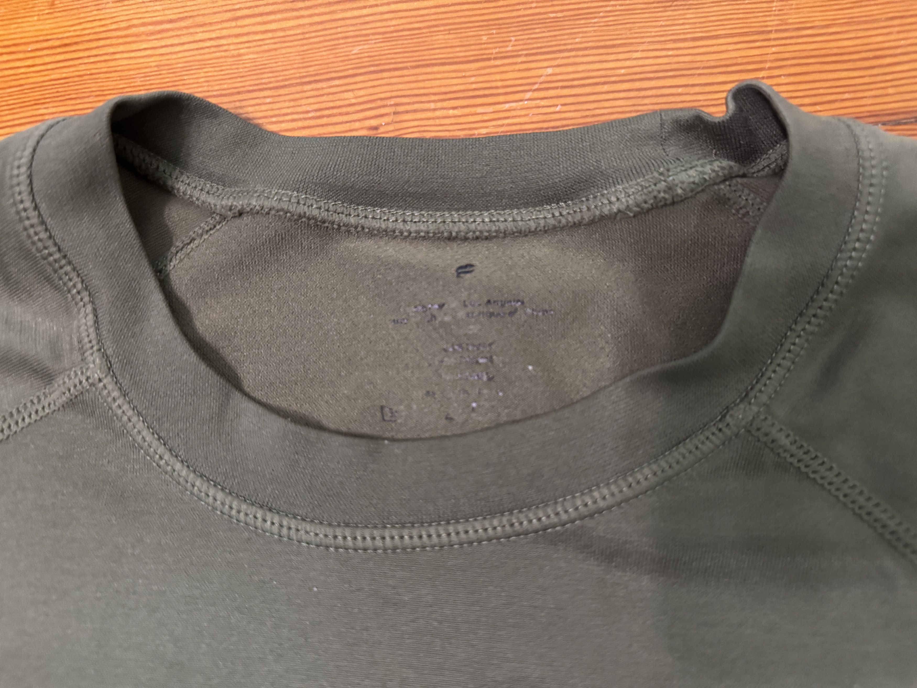 Fabletics Fabletics The Training Day Tee Shirt - Dark Moss Olive Green Size US S / EU 44-46 / 1 - 4 Thumbnail