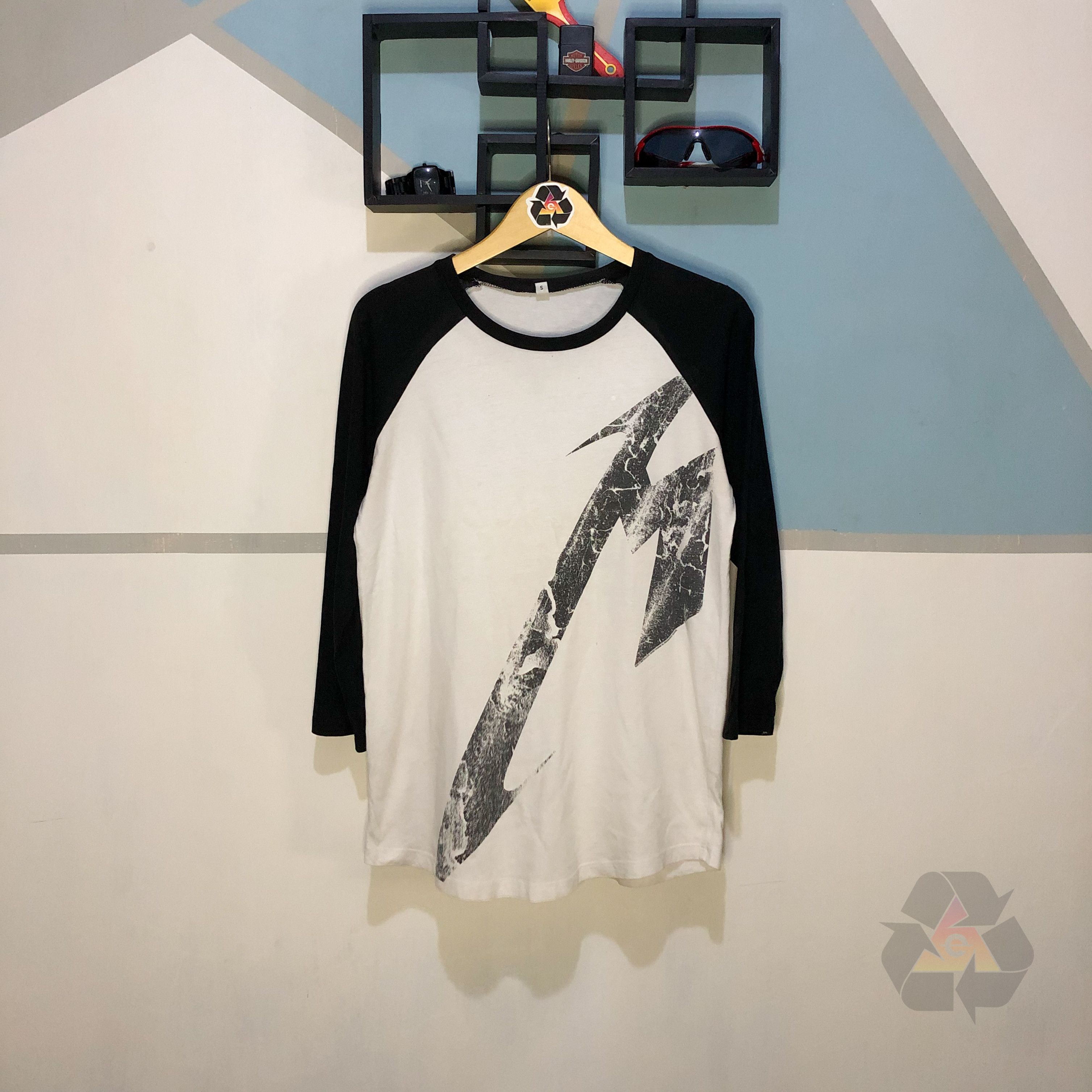 Band Tees × Vintage Vintage 2012 Metallica San Francisco est.1981 T-Shirt Y2K Size US M / EU 48-50 / 2 - 2 Thumbnail