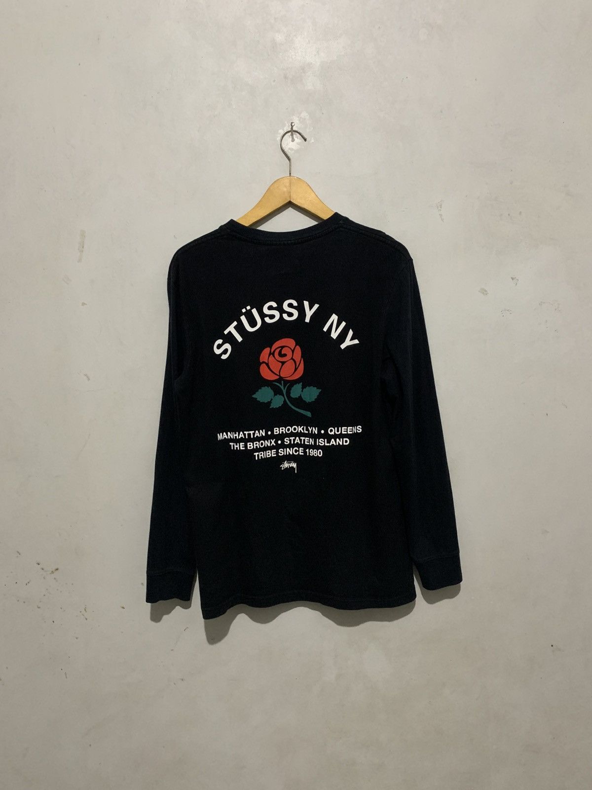 Stussy Crewneck Long Sleeve Stussy New York Rose Black USA Y2K Size US S / EU 44-46 / 1 - 1 Thumbnail