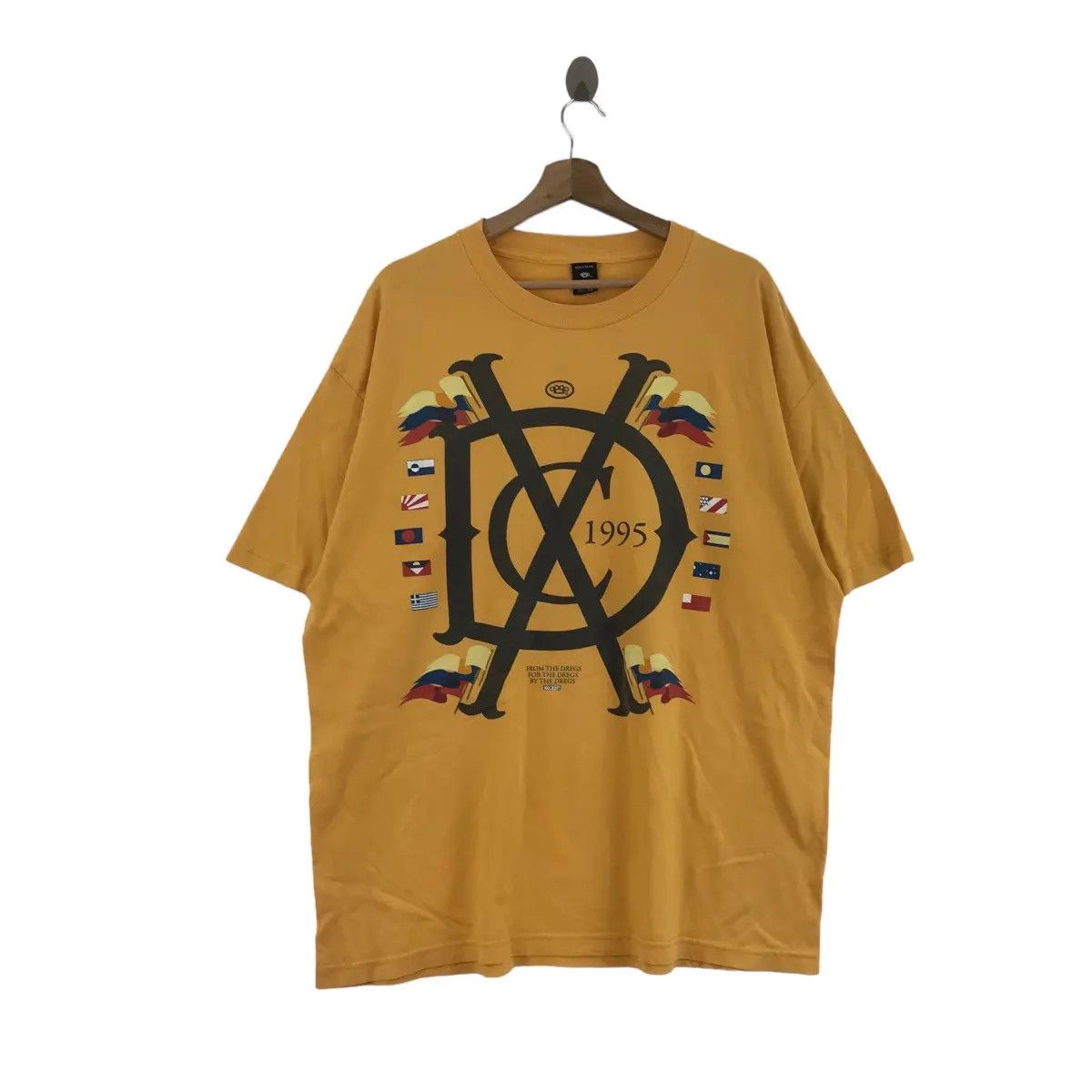 Vintage 10DEEP 1995 USA Brand Multi Flags Print Streetwear Size US XL / EU 56 / 4 - 1 Thumbnail
