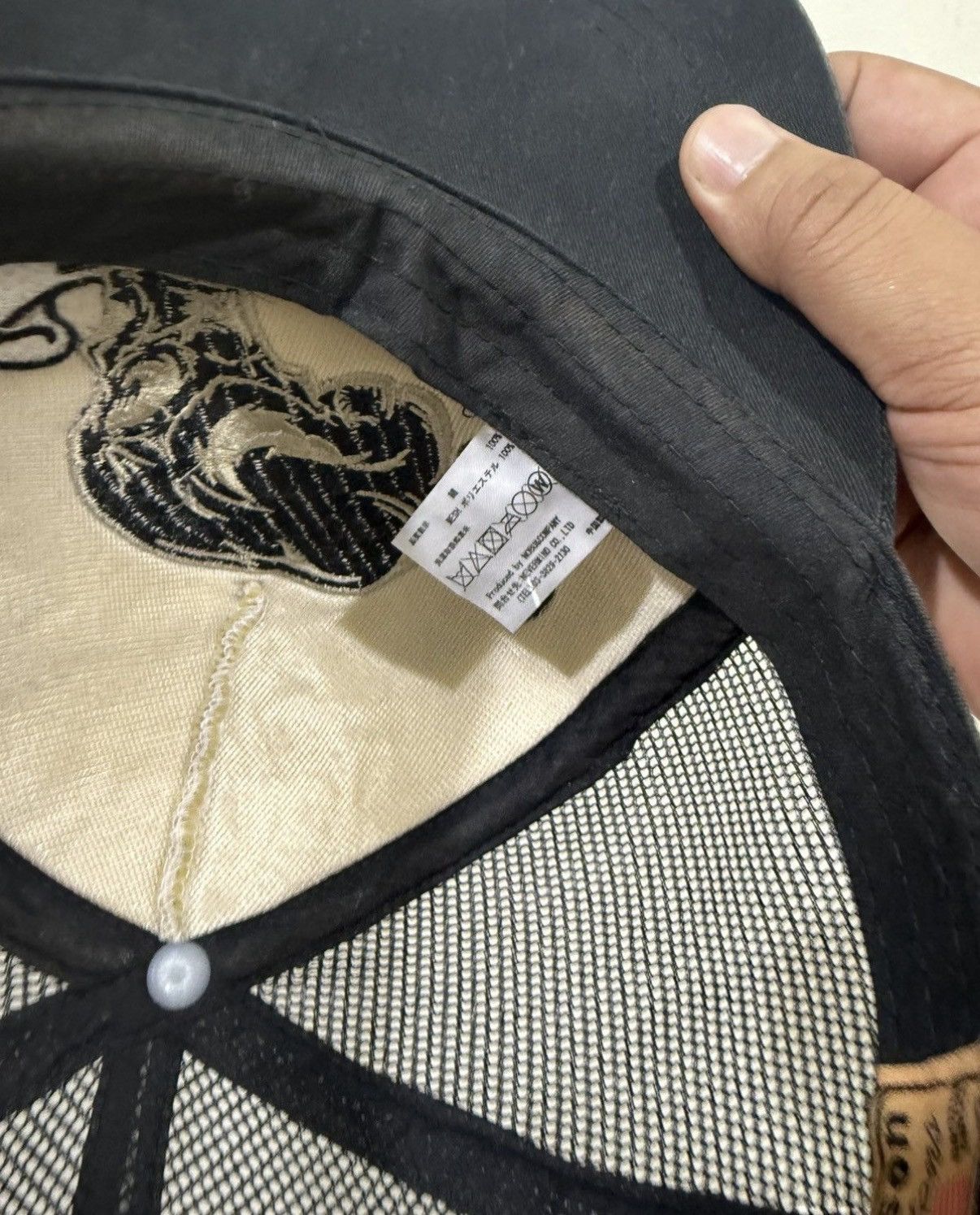 Vanson Leathers VTG Full Embroidery Vanson Distress Trucker Hat Size ONE SIZE - 8 Thumbnail