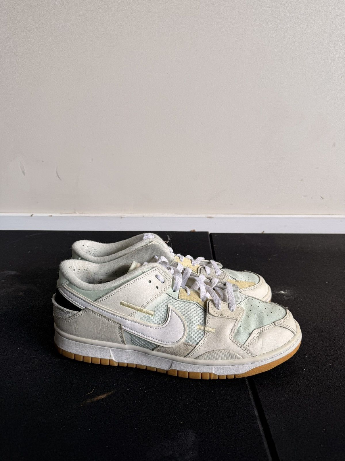 Nike Men’s Nike Seaglass Dunks Shoes Size US 11 / EU 44 - 2 Thumbnail