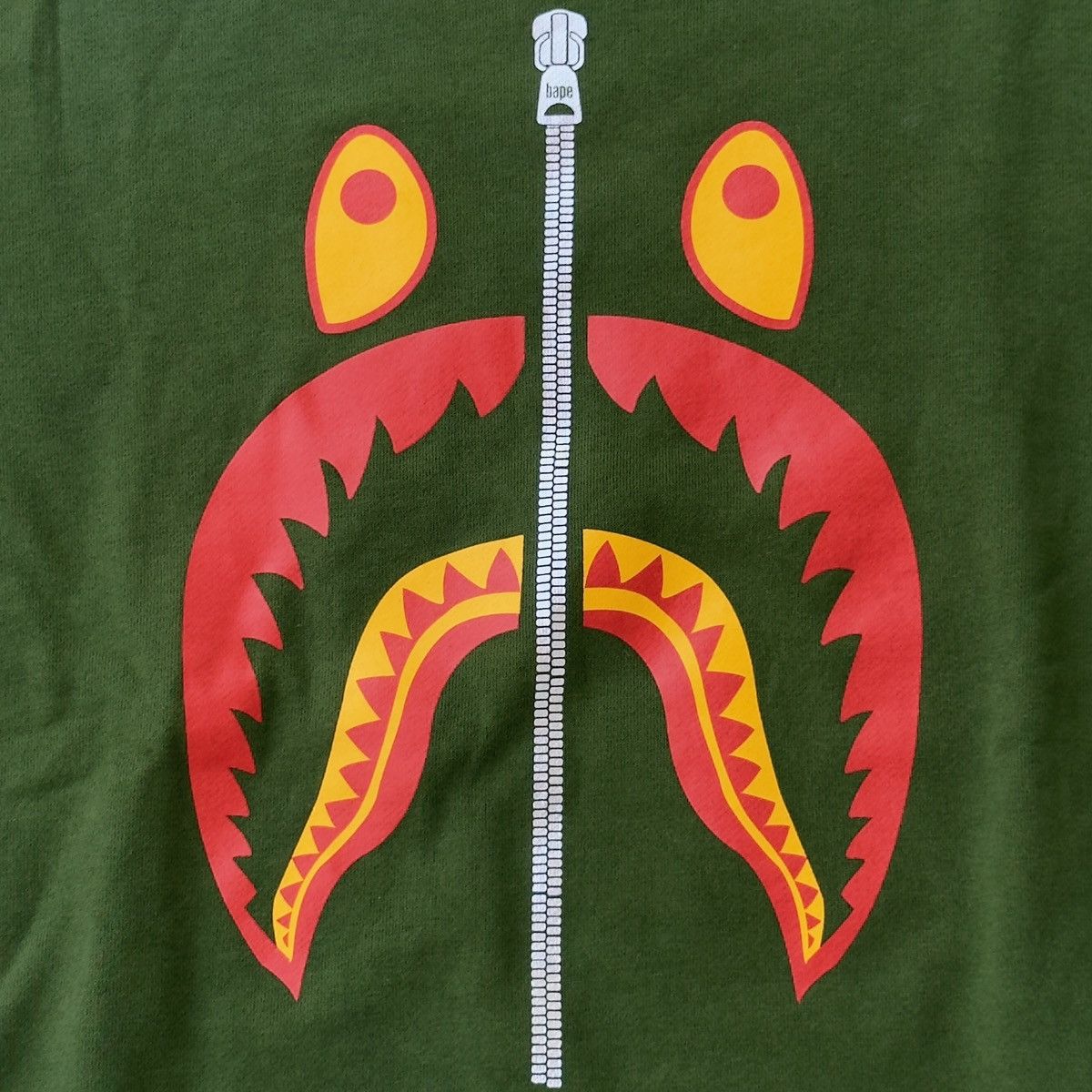 Bape Bape Shark Crewneck Olive Size US XL / EU 56 / 4 - 3 Thumbnail