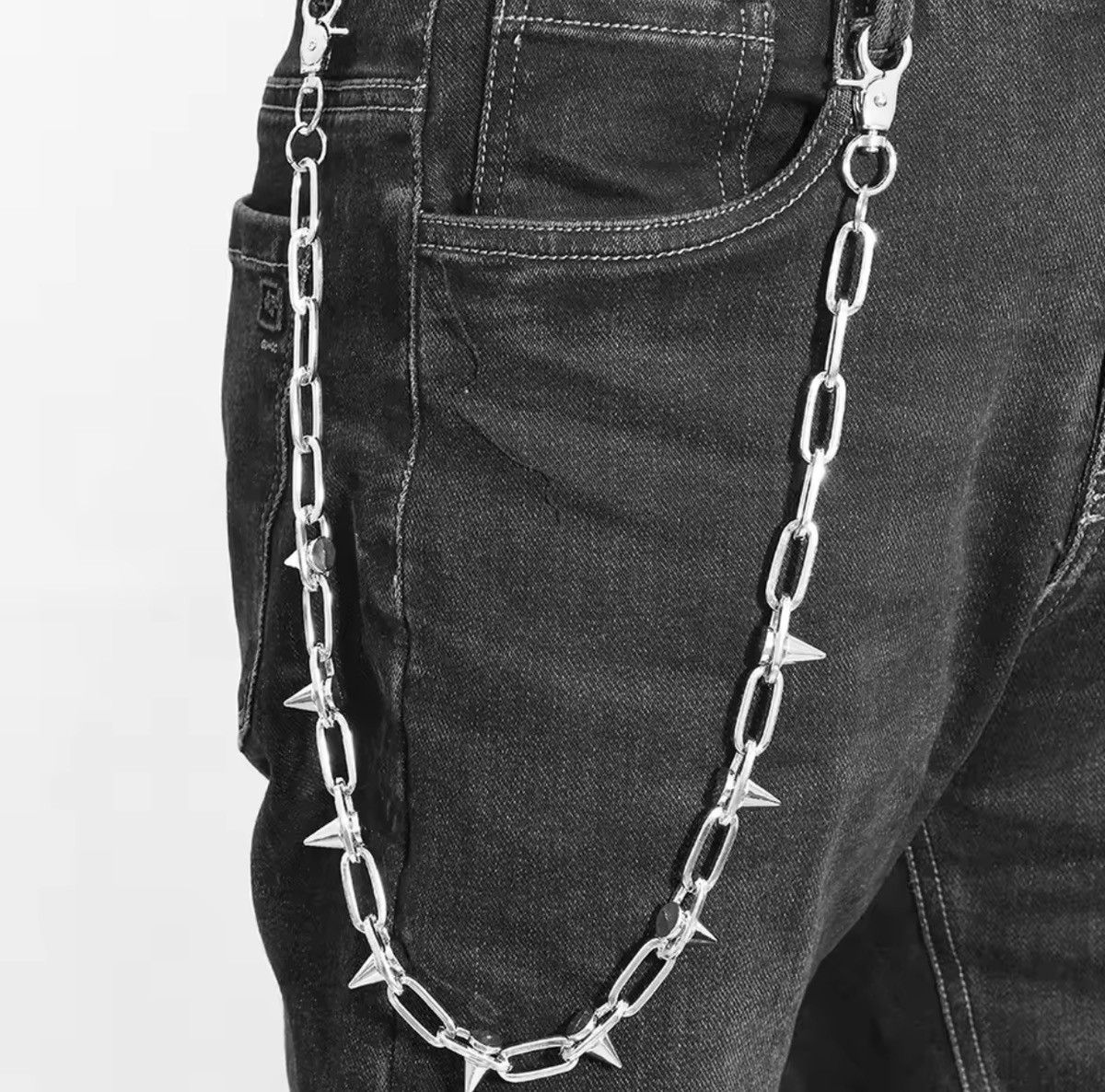 Jewelry Metal Spike Wallet chain Size ONE SIZE - 1 Thumbnail