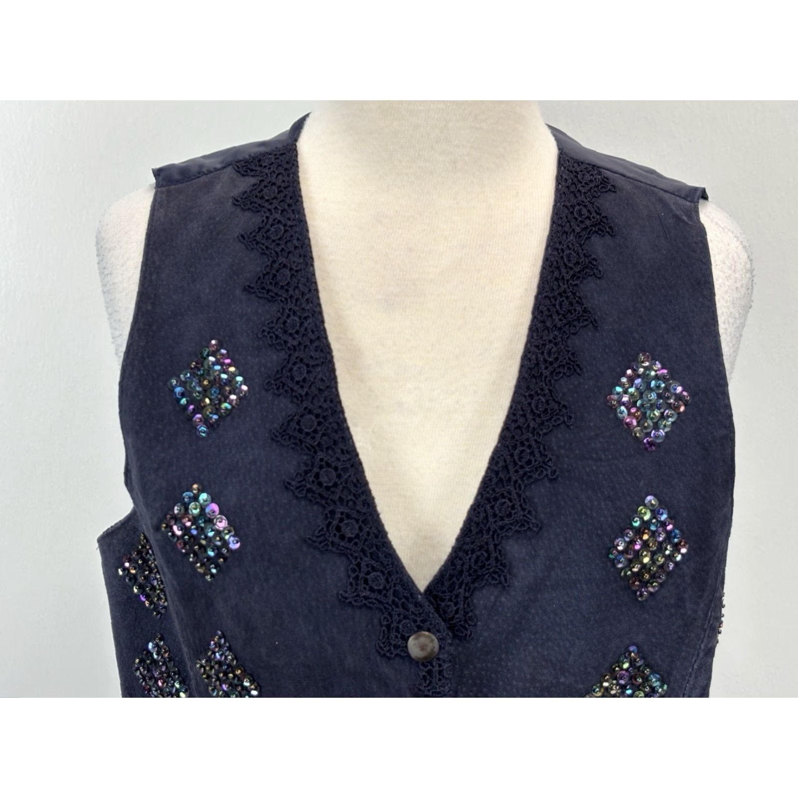Vintage VINTAGE Willow New York Leather Vest Medium Blue Sequins Bohemian Womens Size M / US 6-8 / IT 42-44 - 5 Thumbnail
