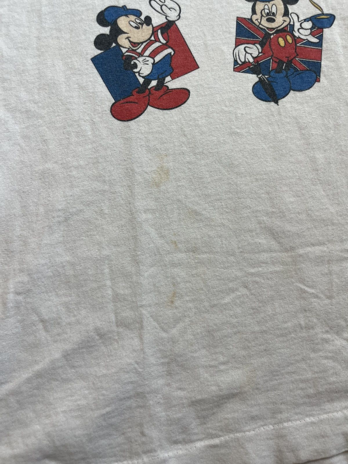 Disney Vintage Disney Mickey Mouse say Hello 90’s Tshirt Size US XL / EU 56 / 4 - 8 Thumbnail