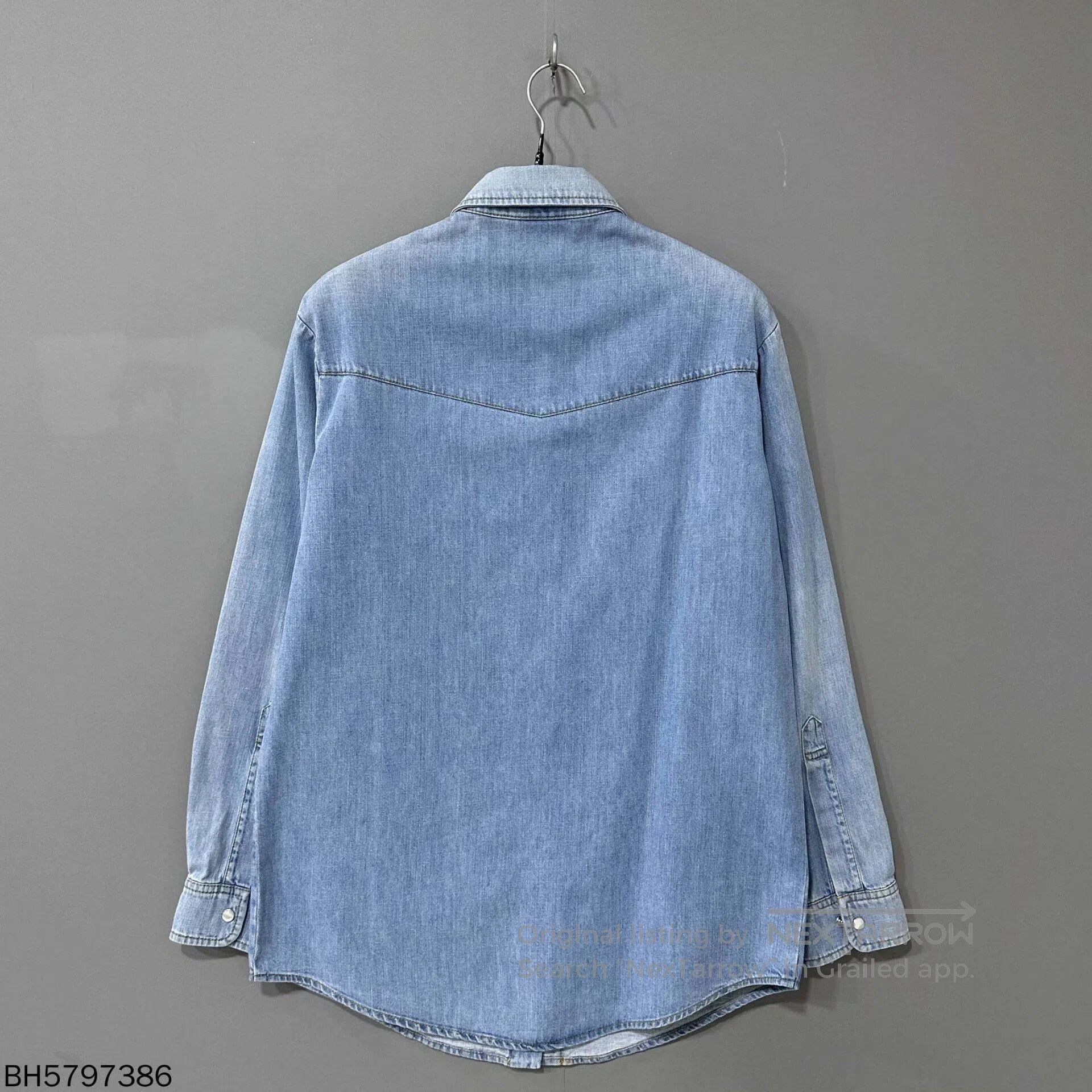 Gucci apple logo embroidered denim shirt jacket. Size US M / EU 48-50 / 2 - 3 Thumbnail