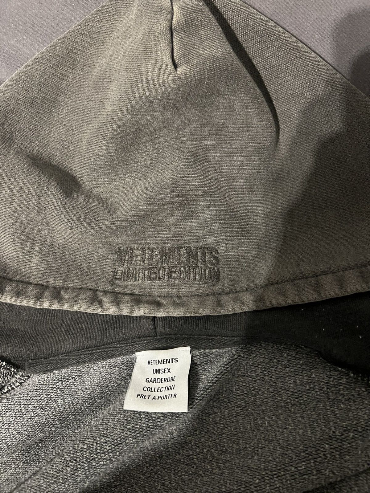 Vetements VETEMENTS Black Raw Edge Hoodie Size S Size US S / EU 44-46 / 1 - 6 Thumbnail