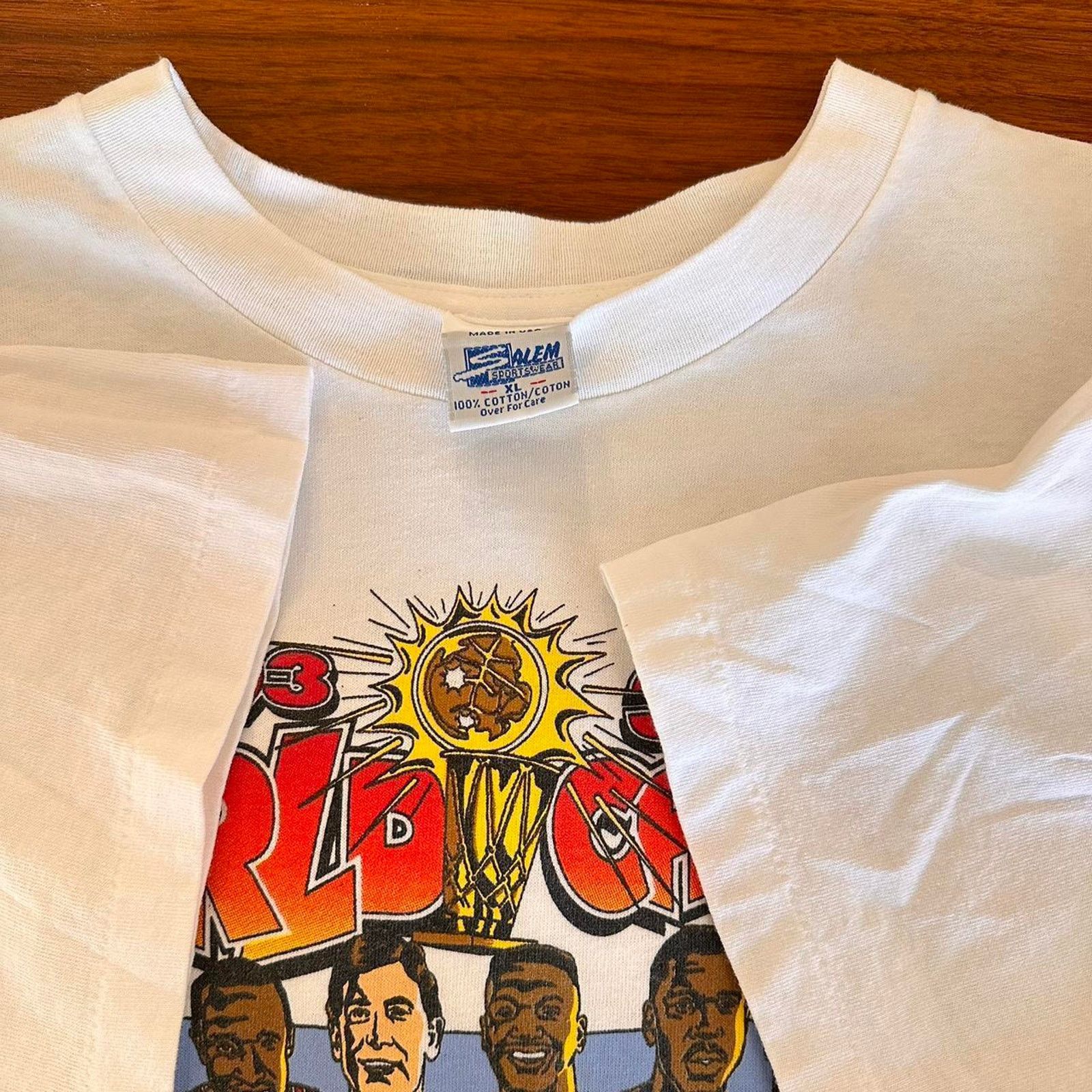 Salem Sportswear × Vintage Vintage 1993 Chicago Bulls Shirt Size US XL / EU 56 / 4 - 6 Thumbnail
