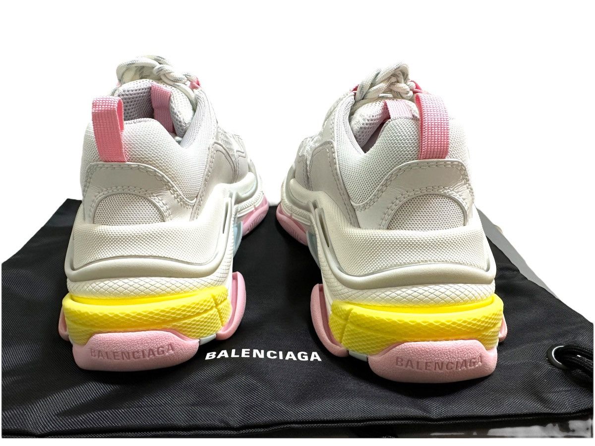 Balenciaga Balenciaga Triple S Sneakers Size US 5 / IT 35 - 5 Thumbnail