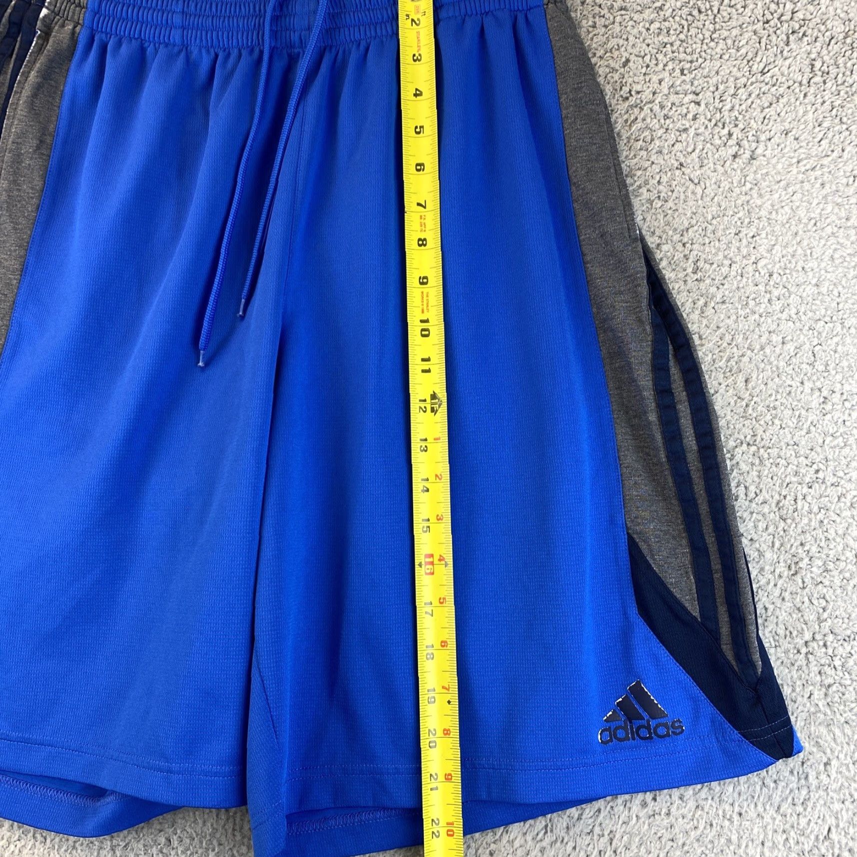 Adidas Adidas Basketball Shorts Mens Size L Dri-Fit Blue 53-37 Athletic Flat Front Drawstring Mens Size US 33 - 6 Thumbnail