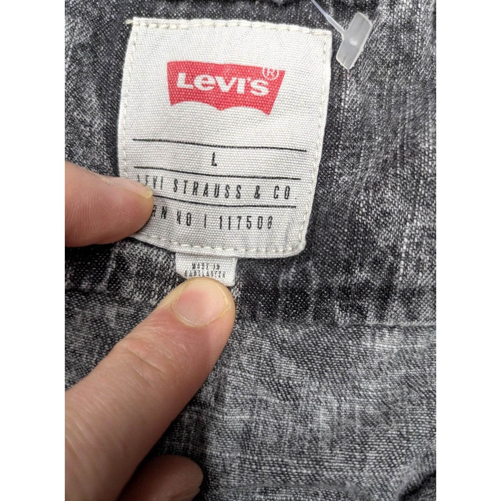 Levi's Levi's Shirt Mens Large Gray Denim Western Button Up Long Sleeve Casual Workwear Size US L / EU 52-54 / 3 - 5 Thumbnail