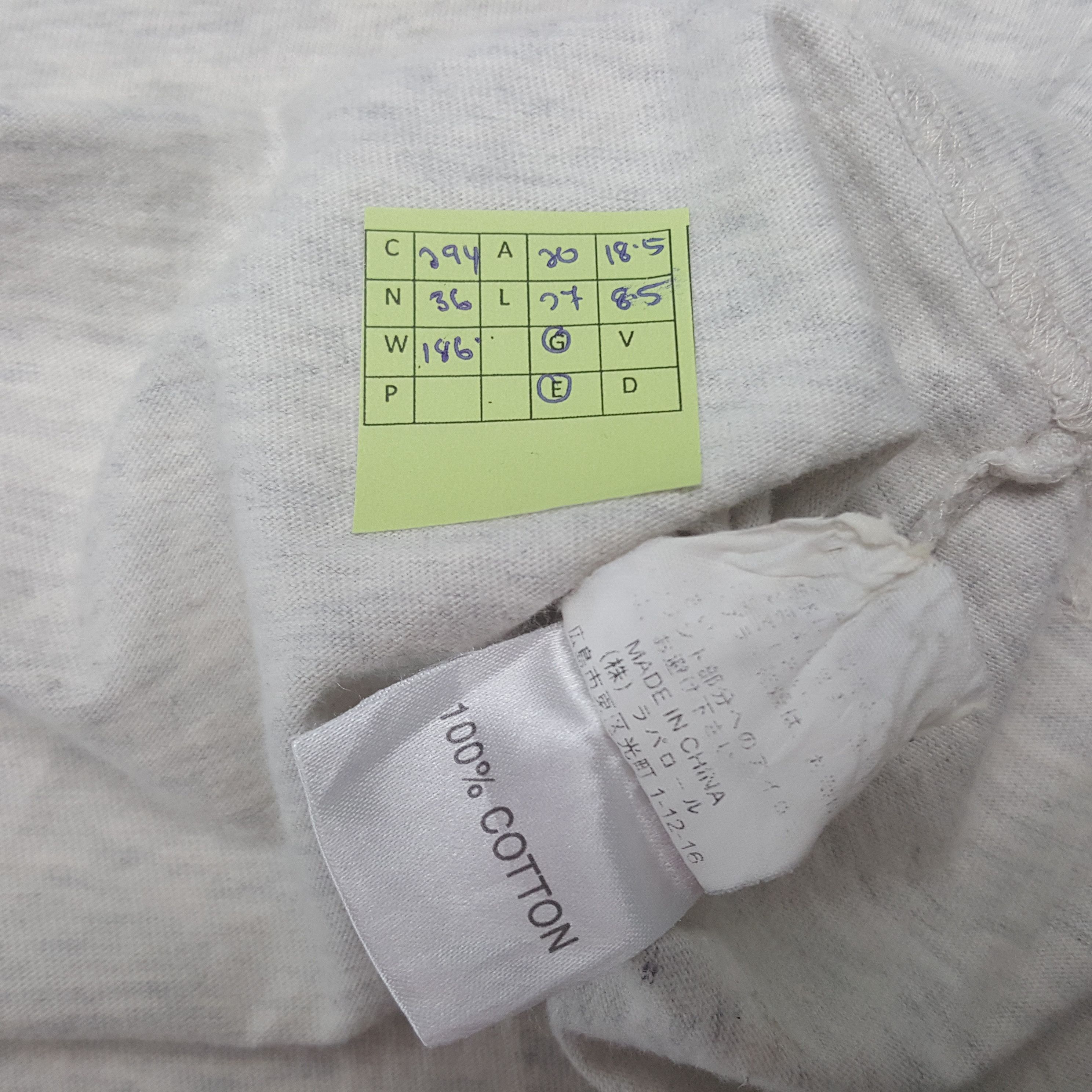 Yves Saint Laurent Vintage Yves Saint Laurent Designer Tshirt C294N36 Size US M / EU 48-50 / 2 - 5 Thumbnail
