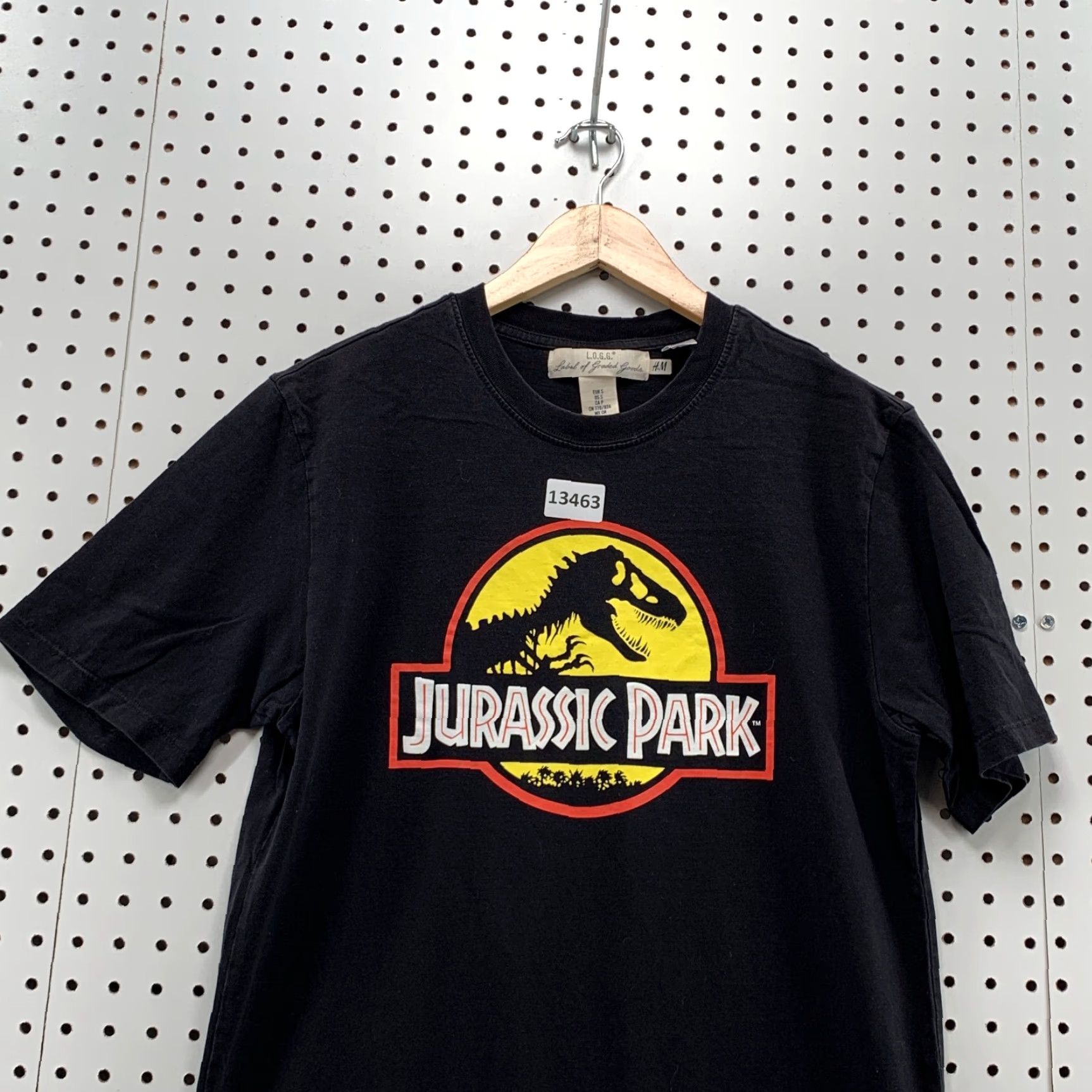 H&M Jurassic Park Movie Shirt Black Mens Small H&M Brand Short Sleeve T-Shirt Graphic Tee Unisex Adults Movie Theme Mens Size US S / EU 44-46 / 1 - 2 Thumbnail