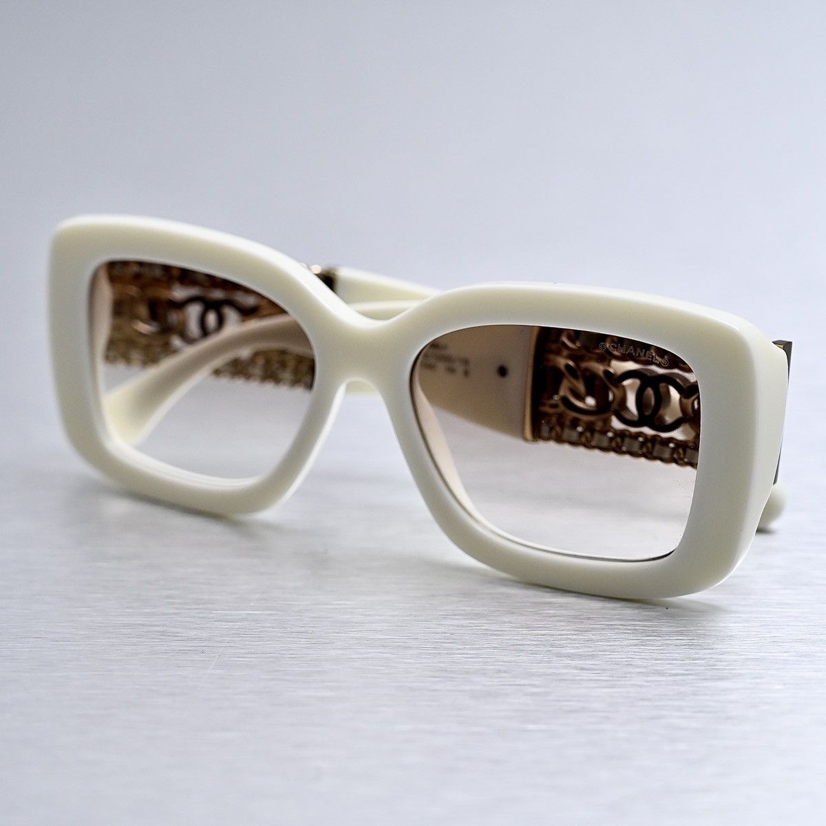 Chanel CHANEL 0CH5535Q 125513 SUNGLASSES Size ONE SIZE - 6 Thumbnail