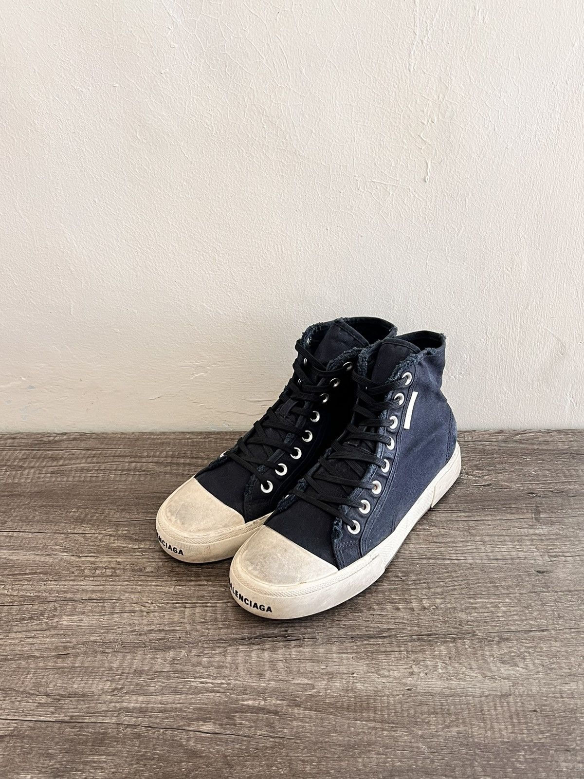 Balenciaga Vulc Destroyed Fab/ Rub Size US 9 / EU 42 - 1 Thumbnail