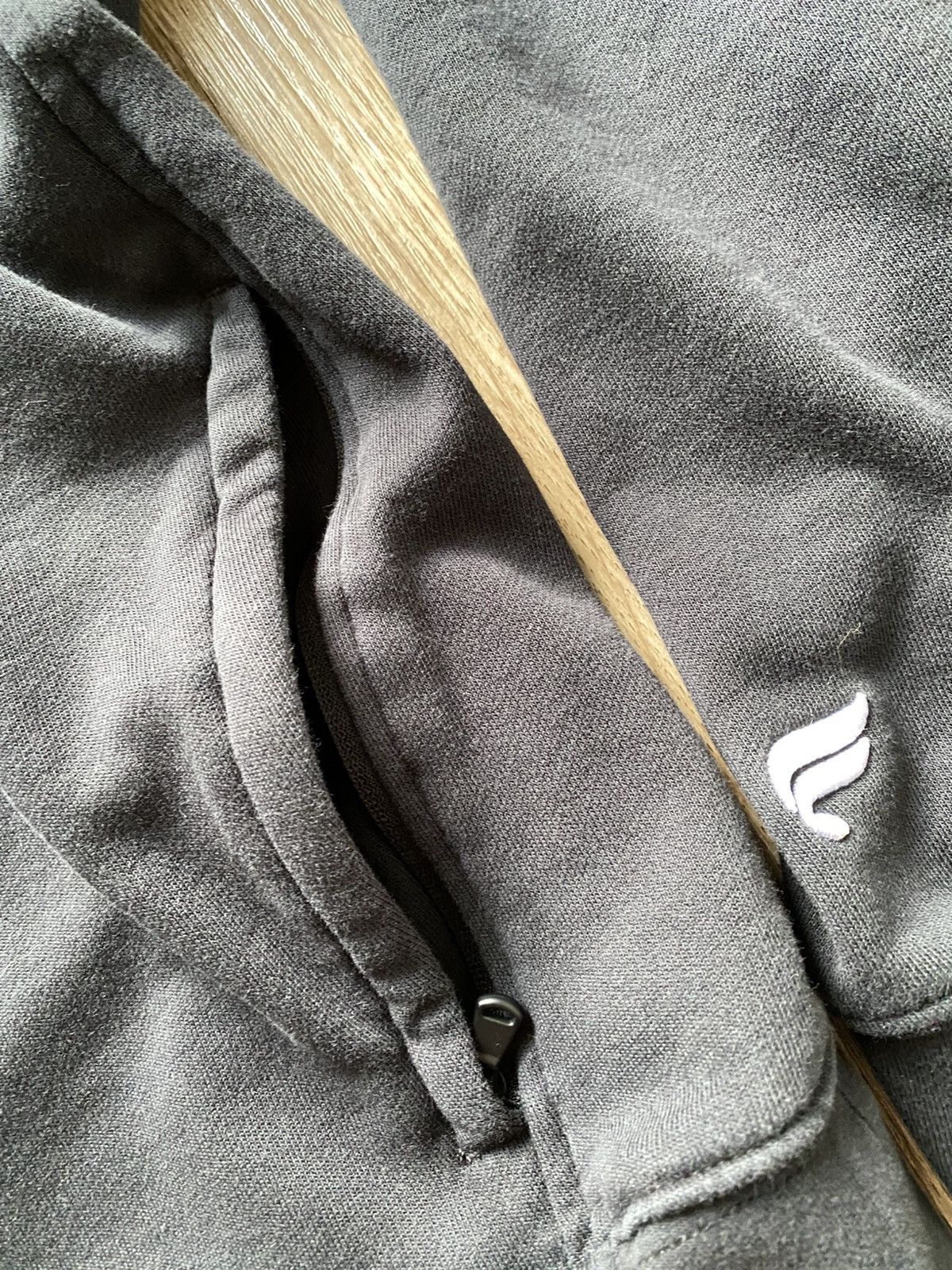 Fabletics Fabletics Gym Hoodie Size US M / EU 48-50 / 2 - 4 Thumbnail