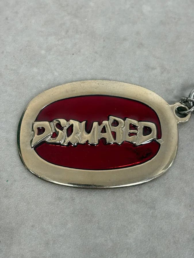 Dsquared2 2000s Dsquared2 Red & Grey Propaganda Charm Logo Keychain Size ONE SIZE - 3 Thumbnail