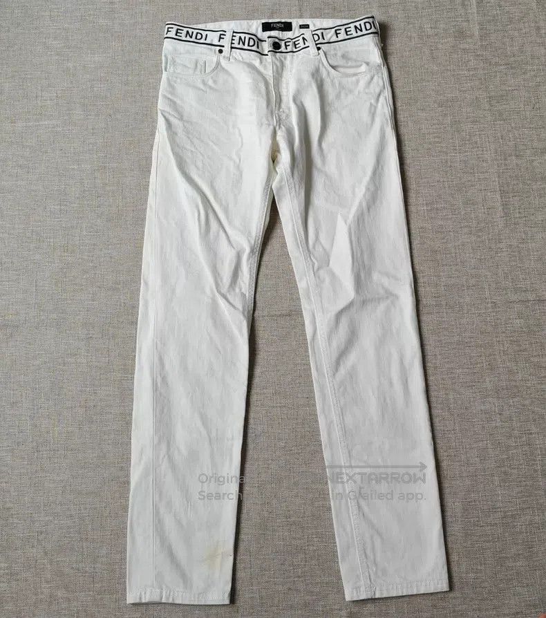 Fendi Fendi White casual denim jeans with letter embroidery on w Size US 34 / EU 50 - 1 Thumbnail