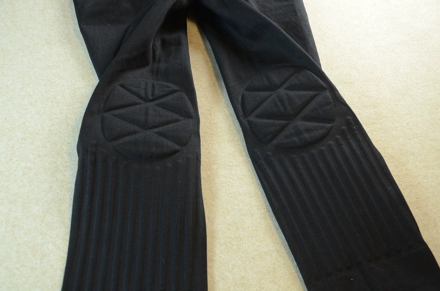 Bottega Veneta Bottega Veneta 3D Embossed Black Structured Jeans Size US 37 - 3 Thumbnail