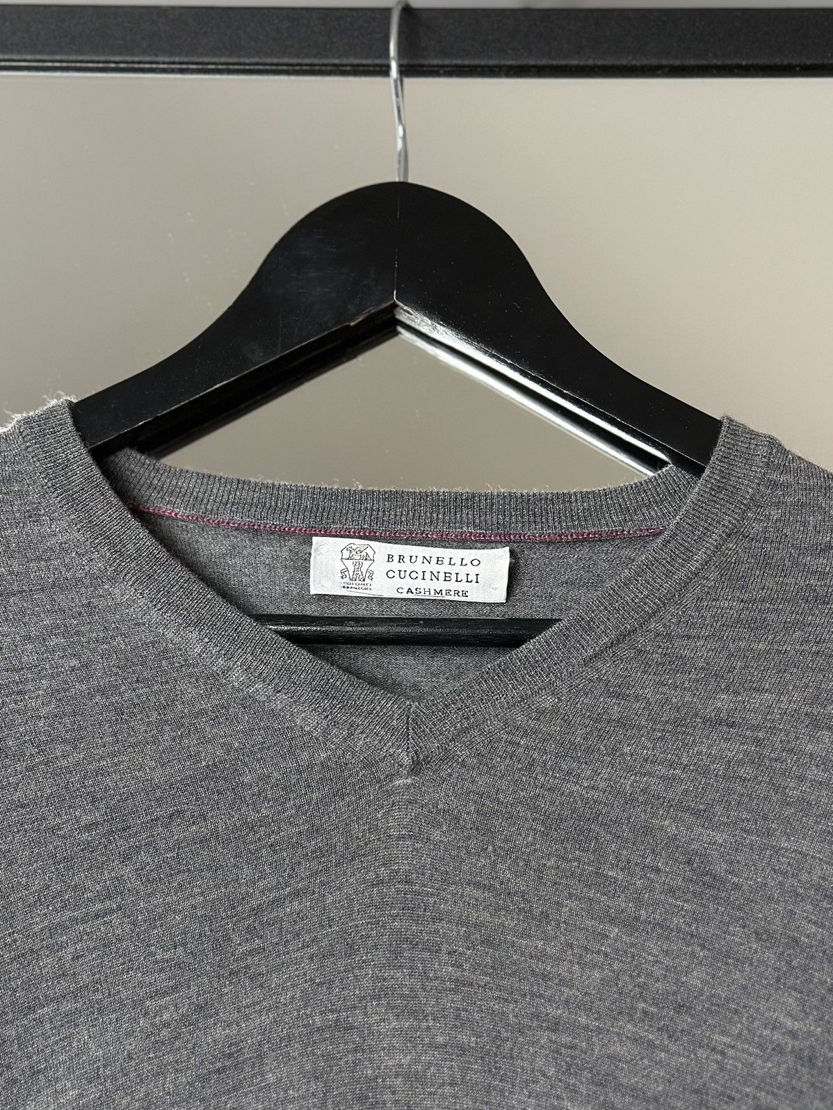 Brunello Cucinelli Mens Brunello Cucinelli 100% Cashmere grey sweater luxury Size US M / EU 48-50 / 2 - 3 Thumbnail