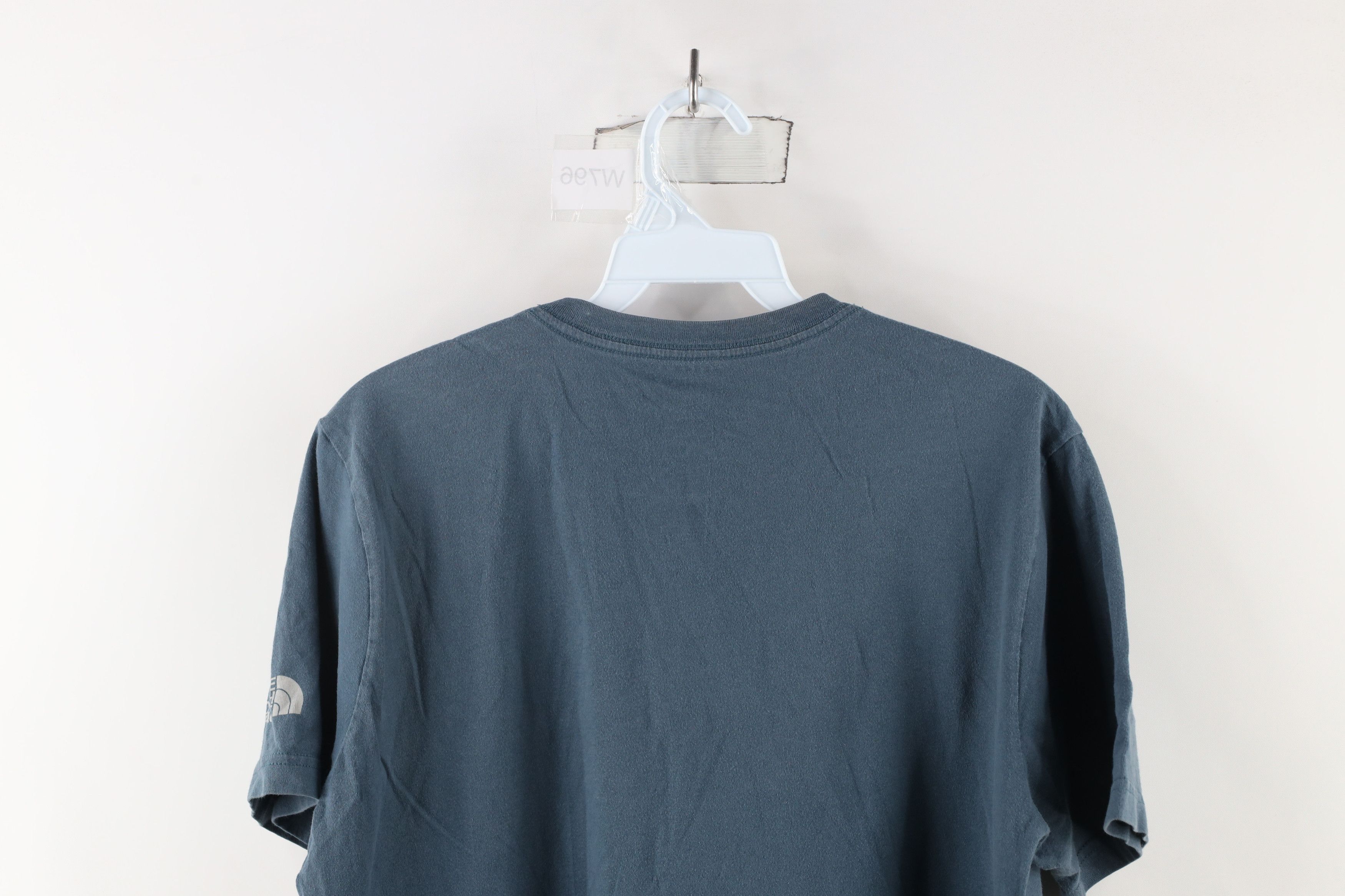 The North Face × Vintage Vintage The North Face Out What Happens At Camp T-Shirt Size US M / EU 48-50 / 2 - 11 Thumbnail